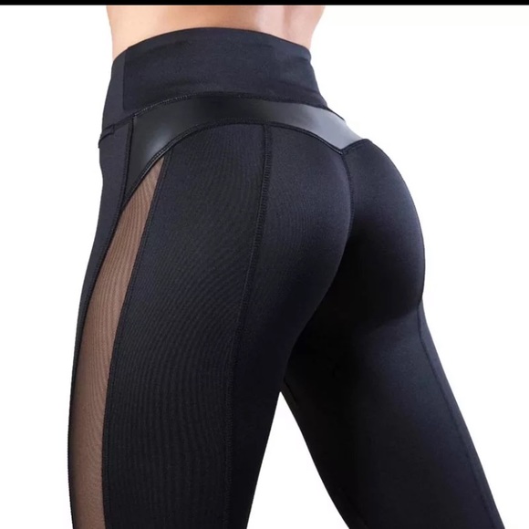 OLIVE PEEL Pants - 🔥Brand New Sleek BUTT LIFTING Mesh Yoga/Leggings.